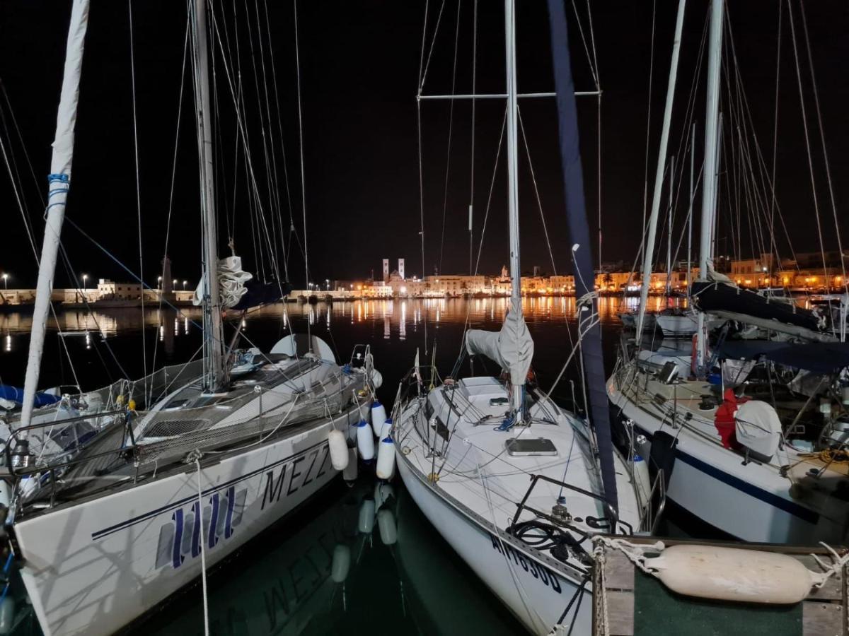 Le Bifore B&B Molfetta Extérieur photo